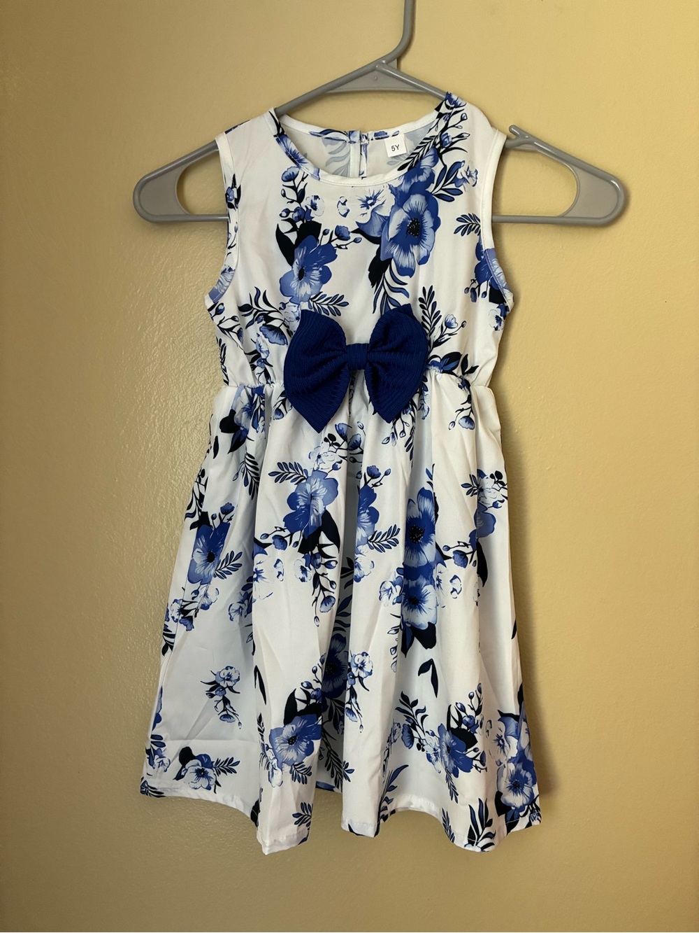 White & Blue Floral Bow Girls' Party Dress